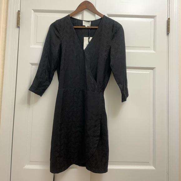 Sezane Crossover silk jacquard dress NWT - Picture 4 of 7